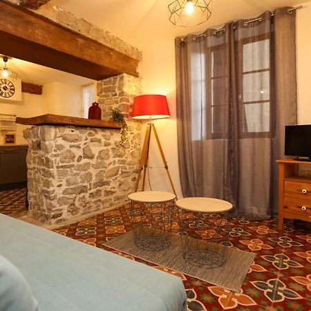Studio Du Charme Medieval Conciergeriedamecarcas Carcassone Exterior photo